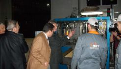 Επίσκεψη Επιτρόπου Περιφερειακής Πολιτικής της Ευρωπαϊκής Ένωσης στην επιχείρηση ''ΠΕΤ ΚΕΝΤΡΙΚΗΣ ΕΛΛΑΔΟΣ ΑΒΕΕ''