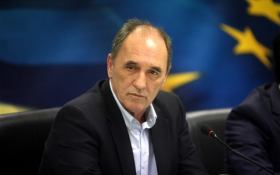 Συνέντευξη τύπου του Υπουργού Οικονομίας Ανάπτυξης & Τουρισμού κ. Γ. Σταθάκη και του Υφυπουργού αρμόδιου για το ΕΣΠΑ κ. Α. Χαρίτση για την Αναπτυξιακή Στρατηγική της χώρας